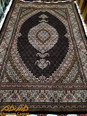 فرش دستباف ماهی خوی تک 6 متری سرمه ای پشم  ایرانی کد 108