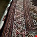 اندازه تک ۶ متری۴۰ رج با پشم ایرانی تک گره ترکی (تضمینی) رنگ متن سرمه ای، حاشیه افسری و ترنج کرم ۱۱ متن رنگی ۲۸ رنگ پشم و ۱ رنگ ابریشم جدیدترین نقشه ماهی کمال الملک خوی رنگرزی سنتی تضمین کیفیت بافت همراه با قید در فاکتور