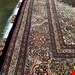 اندازه تک 6 متری 40 رج با پشم مرینوس پرویزیان (7لا) طرح گل 50 رج تک گره ترکی (تضمینی) رنگ متن سرمه ای، حاشیه افسری و ترنج پیازی 13 متن رنگی 28 رنگ پشم و 3 رنگ ابریشم جدیدترین نقشه ماهی کمال الملک خوی رنگرزی شده توسط دستگاه اشلاپ فورس با پودر صیبای آلمانی تضمین کیفیت بافت همراه با قید در فاکتور  