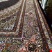 اندازه جفت ۶ متری۴۰ رج با پشم مرینوس پرویزیان (7لا) طرح گل ۵۰ رج تک گره ترکی (تضمینی) رنگ متن سرمه ای، حاشیه سرمه ای و ترنج کرم ۱۱ متن رنگی ۲۸ رنگ پشم و ۳ رنگ ابریشم جدیدترین نقشه ماهی کمال الملک خوی رنگرزی شده توسط دستگاه اشلاپ فورس با پودر صیبای آلمانی تضمین کیفیت بافت همراه با قید در فاکتور 