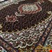 اندازه ذرع و نیم 1.5 متری 40 رج با پشم مرغویب ایرانی تک گره ترکی (تضمینی) رنگ متن سرمه ای حاشیه افسری و ترنج پیازی 7 متن رنگی 28 رنگ پشم و 1 رنگ ابریشم جدیدترین نقشه ماهی کمال الملک خوی رنگرزی شده بصورت سنتی تضمین کیفیت بافت همراه با قید در فاکتور  