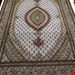 اندازه تک ۶ متری۴۰ رج با پشم ایرانی تک گره ترکی (تضمینی) رنگ متن کرم، حاشیه افسری و ترنج پیازی ۱۳ متن رنگی ۲۸ رنگ پشم و ۱ رنگ ابریشم جدیدترین نقشه ماهی کمال الملک خوی رنگرزی سنتی تضمین کیفیت بافت همراه با قید در فاکتور