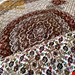  اندازه قالیچه 3 متری 40 رج با پشم مرینوس پرویزیان (7لا) طرح گل 50 رج تک گره ترکی (تضمینی) رنگ متن کرم، حاشیه افسری و ترنج پیازی 11 متن رنگی 28 رنگ پشم و 3 رنگ ابریشم جدیدترین نقشه ماهی کمال الملک خوی رنگرزی شده توسط دستگاه اشلاپ فورس با پودر صیبای آلمانی تضمین کیفیت بافت همراه با قید در فاکتور 