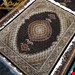 اندازه قالیچه 3 متری 40 رج با پشم مرغوب ایرانی تک گره ترکی (تضمینی) رنگ متن سرمه ای، حاشیه افسری و ترنج پیازی 11 متن رنگی 28 رنگ پشم و 1 رنگ ابریشم جدیدترین نقشه ماهی کمال الملک خوی رنگرزی شده بصورت سنتی تضمین کیفیت بافت همراه با قید در فاکتور 