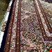  اندازه جفت ۶ متری۴۰ رج با پشم مرینوس پرویزیان (7لا) طرح گل ۵۰ رج تک گره ترکی (تضمینی) رنگ متن سرمه ای، حاشیه سرمه ای و ترنج پیازی ۱۳ متن رنگی ۲۸ رنگ پشم و ۳ رنگ ابریشم جدیدترین نقشه ماهی کمال الملک خوی رنگرزی شده توسط دستگاه اشلاپ فورس با پودر صیبای آلمانی تضمین کیفیت بافت همراه با قید در فاکتور 