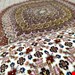 اندازه جفت 9 متری 40 رج با پشم مرینوس پرویزیان (7لا) طرح گل 50 رج تک گره ترکی (تضمینی) رنگ متن کرم، حاشیه افسری و ترنج پیازی 17 متن رنگی 28 رنگ پشم و 3 رنگ ابریشم جدیدترین نقشه ماهی کمال الملک خوی رنگرزی شده توسط دستگاه اشلاپ فورس با پودر صیبای آلمانی تضمین کیفیت بافت همراه با قید در فاکتور 