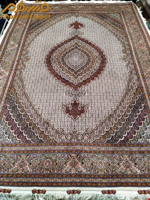 فرش دستباف ماهی خوی تک 9 متری کرم پرویزیان کد 173