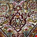 اندازه تک 6 متری 40 رج با پشم مرینوس پرویزیان (7لا) طرح گل 50 رج تک گره ترکی (تضمینی) رنگ متن سرمه ای، حاشیه افسری و ترنج پیازی 13 متن رنگی 28 رنگ پشم و 3 رنگ ابریشم جدیدترین نقشه ماهی کمال الملک خوی رنگرزی شده توسط دستگاه اشلاپ فورس با پودر صیبای آلمانی تضمین کیفیت بافت همراه با قید در فاکتور    
