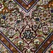 اندازه تک 6 متری 40 رج با پشم مرینوس پرویزیان (7لا) طرح گل 50 رج تک گره ترکی (تضمینی) رنگ متن سرمه ای، حاشیه افسری و ترنج پیازی 13 متن رنگی 28 رنگ پشم و 3 رنگ ابریشم جدیدترین نقشه ماهی کمال الملک خوی رنگرزی شده توسط دستگاه اشلاپ فورس با پودر صیبای آلمانی تضمین کیفیت بافت همراه با قید در فاکتور        