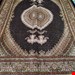  اندازه جفت 6 متری 40 رج با پشم مرینوس پرویزیان (7لا) طرح گل 50 رج تک گره ترکی (تضمینی) رنگ متن  سرمه ای، حاشیه افسری و ترنج کرم 13 متن رنگی 28 رنگ پشم و 3 رنگ ابریشم جدیدترین نقشه ماهی کمال الملک خوی رنگرزی شده توسط دستگاه اشلاپ فورس با پودر صیبای آلمانی تضمین کیفیت بافت همراه با قید در فاکتو           