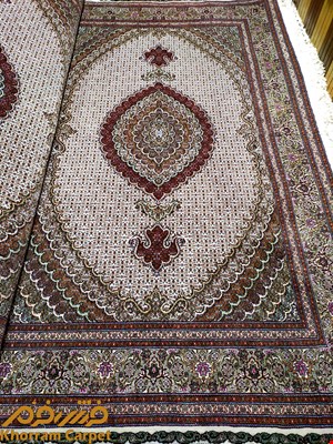 فرش دستباف ماهی خوی جفت 6 متری کرم پرویزیان کد 151
