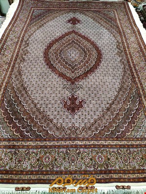 فرش دستباف ماهی خوی تک 9 متری کرم پرویزیان کد 171