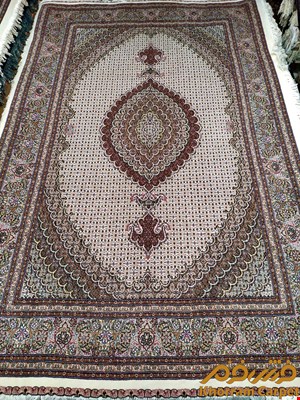 فرش دستباف ماهی خوی تک 6 متری کرم مرینوس کد 180
