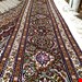  اندازه جفت 6 متری 40 رج با پشم مرینوس پرویزیان (7لا) طرح گل 50 رج تک گره ترکی (تضمینی) رنگ متن کرم، حاشیه افسری و ترنج پیازی 13 متن رنگی 28 رنگ پشم و 3 رنگ ابریشم جدیدترین نقشه ماهی کمال الملک خوی رنگرزی شده توسط دستگاه اشلاپ فورس با پودر صیبای آلمانی تضمین کیفیت بافت همراه با قید در فاکتور             