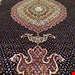  اندازه جفت 6 متری 40 رج با پشم مرینوس پرویزیان (7لا) طرح گل 50 رج تک گره ترکی (تضمینی) رنگ متن  سرمه ای، حاشیه افسری و ترنج پیازی 13 متن رنگی 28 رنگ پشم و 3 رنگ ابریشم جدیدترین نقشه ماهی کمال الملک خوی رنگرزی شده توسط دستگاه اشلاپ فورس با پودر صیبای آلمانی تضمین کیفیت بافت همراه با قید در فاکتو           