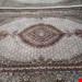  اندازه جفت 6 متری 40 رج با پشم مرینوس پرویزیان (7لا) طرح گل 50 رج تک گره ترکی (تضمینی) رنگ متن کرم، حاشیه افسری و ترنج پیازی 13 متن رنگی 28 رنگ پشم و 3 رنگ ابریشم جدیدترین نقشه ماهی کمال الملک خوی رنگرزی شده توسط دستگاه اشلاپ فورس با پودر صیبای آلمانی تضمین کیفیت بافت همراه با قید در فاکتور         