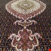  اندازه قالیچه 3 متری 40 رج با پشم مرینوس پرویزیان (7لا) طرح گل 50 رج تک گره ترکی (تضمینی) رنگ متن سرمه ای، حاشیه افسری و ترنج پیازی 11 متن رنگی 28 رنگ پشم و 3 رنگ ابریشم جدیدترین نقشه ماهی کمال الملک خوی رنگرزی شده توسط دستگاه اشلاپ فورس با پودر صیبای آلمانی تضمین کیفیت بافت همراه با قید در فاکتور            