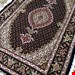  اندازه 1.5 متری 40 رج با پشم مرینوس پرویزیان (7لا) طرح گل 50 رج تک گره ترکی (تضمینی) رنگ متن سرمه ای، حاشیه سرمه ای و ترنج پیازی 9 متن رنگی 28 رنگ پشم و 3 رنگ ابریشم جدیدترین نقشه ماهی کمال الملک خوی رنگرزی شده توسط دستگاه اشلاپ فورس با پودر صیبای آلمانی تضمین کیفیت بافت همراه با قید در فاکتور                   