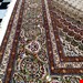  اندازه جفت 9 متری 40 رج با پشم مرینوس پرویزیان (7لا) طرح گل 50 رج تک گره ترکی (تضمینی) رنگ متن  کرم، حاشیه افسری و ترنج پیازی 17 متن رنگی 28 رنگ پشم و 3 رنگ ابریشم جدیدترین نقشه ماهی کمال الملک خوی رنگرزی شده توسط دستگاه اشلاپ فورس با پودر صیبای آلمانی تضمین کیفیت بافت همراه با قید در فاکتو                    
