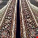  اندازه جفت 6 متری 40 رج با پشم مرینوس پرویزیان (7لا) طرح گل 50 رج تک گره ترکی (تضمینی) رنگ متن سرمه ای، حاشیه سرمه ای و ترنج پیازی 15 متن رنگی 28 رنگ پشم و 3 رنگ ابریشم جدیدترین نقشه ماهی کمال الملک خوی رنگرزی شده توسط دستگاه اشلاپ فورس با پودر صیبای آلمانی تضمین کیفیت بافت همراه با قید در فاکتور              