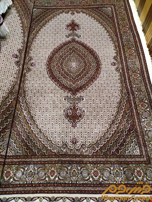 فرش دستباف ماهی خوی جفت 6 متری کرم پرویزیان کد 243