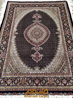 فرش دستباف ماهی خوی قالیچه 3 متری سرمه ای پرویزیان کد 248